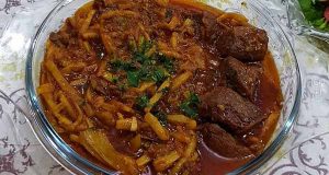 خورشت کنگر، طرز تیه و پخت خورشت کنگر خوشمزه و مجلسی با گوشت گوسفندی و مرغ برای 4 تا 5 نفر در منزل, khoresht-kangar