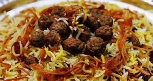 طرز تهیه رشته پلو خوشمزه و مجلسی با گوشت قلقلی