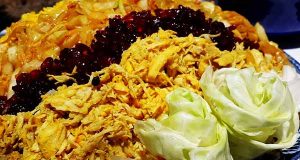 کلم پلو با مرغ ، آموزش طرز تهیه و دستور پخت کلم پلو تهرانی خوشمزه و مجلسی مخصوص با مرغ ریش ریش شده و هویج در منزل
