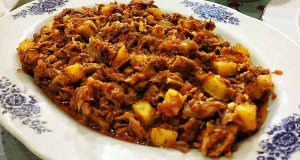 طرز تهیه خوراک تن ماهی با سیب زمینی خوشمزه و مجلسی در منزل، khorak-tonemahi-sibzamini