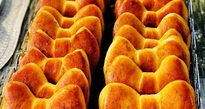 طرز تهیه نان پوآچا پاپیونی خوشمزه و پنبه ای برای صبحانه