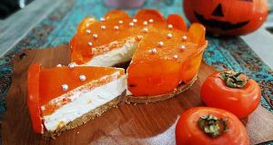 طرز تهیه چیز کیک خرمالو خوشمزه و یخچالی - بدون فر