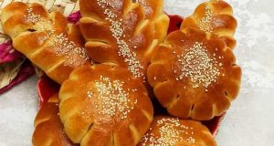 طرز تهیه نان خرمایی ساده و خوشمزه به روش کرمانشاهی ، دستور پخت نان خرمایی رولی و لقمه ای جنوبی و بازاری دزفول با روغن مایع و آرد گندم و شیر مرحله به مرحله