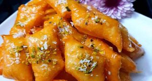 طرز تهیه گوشفیل خانگی و خوشمزه به روش بازاری - بدون فر، دستور پخت گوش فیل اصفهانی ساده و اراکی و افغانی نازک خوشمزه بدون ماست و شیر و بدون گلوکز و شربت با آرد گندم برای ماه رمضان در منزل مرحله به مرحله