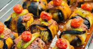 طرز تهیه بقچه بادمجان خوشمزه و مجلسی با گوشت و مرغ در خانه ، دستور پخت بقچه بادمجان با مرغ و گوشت چرخ کرده در منزل مرحله به مرحله