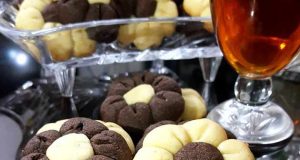 طرز تهیه شیرینی پاپاتیا خوشمزه و مجلسی برای عید نوروز