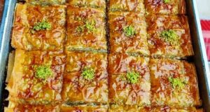 طرز تهیه باقلوا گردویی خوشمزه و تبریزی با خمیر یوفکا