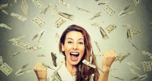تعبیر خواب ثروتمند شدن پدر و شوهر + پولدار شدن از امام صادق و یوسف پیامبر