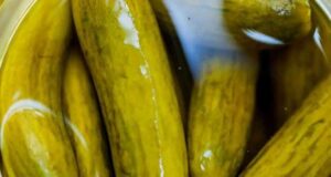 تعبیر خواب خیارشور حضرت یوسف و ابن سیرین برای دختر مجرد و زن باردار