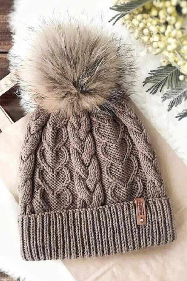 تعبیر خواب کلاه ابن سیرین برای دختر مجرد و هدیه گرفتن کلاه بافتنی و زمستانی مردانه