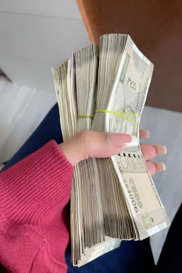 تعبیر خواب گم شدن پول امام صادق و ابن سیرین + پول مرده و عروسی و دیگران