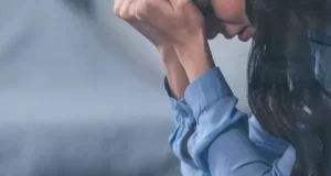 تعبیر خواب فریب خوردن از امام صادق و ابن سیرین + زن و دختر مجرد از دیگران