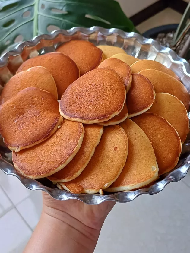 طرز تهیه پنکیک با ماست، پیشنهادی بی نظیر برای یک صبحانه خوشمزه و لاکچری طرز تهیه پنکیک با ماست، پیشنهادی بی نظیر برای یک صبحانه خوشمزه و لاکچری