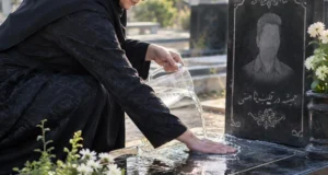 تعبیر خواب شستن قبر مرده و آب ریختن روی سنگ قبر پدر و مادر در قبرستان